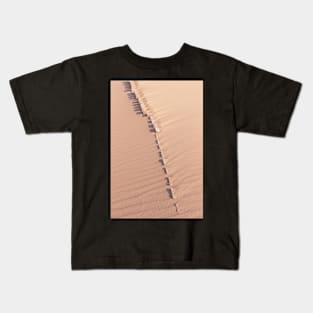 The dune's spine Kids T-Shirt